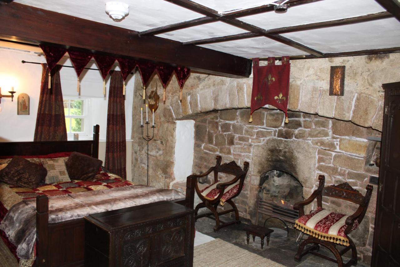 East Wing Lickleyhead Castle Villa Auchleven Dış mekan fotoğraf